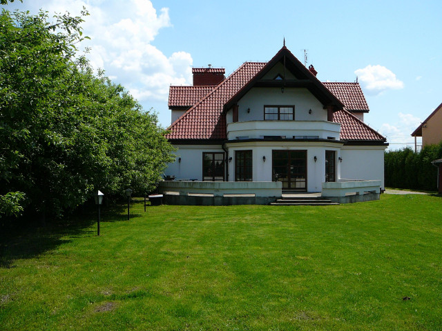 dom wolnostojący, 11 pokoi Józefosław, ul. Wilanowska. Zdjęcie 1