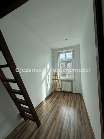 Mieszkanie 4-pokojowe Bydgoszcz Śródmieście. Zdjęcie 9