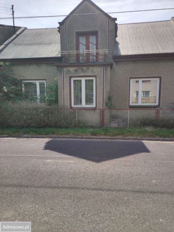 dom wolnostojący, 4 pokoje Wieluń, ul. Felicji Rymarkiewicz. Zdjęcie 1
