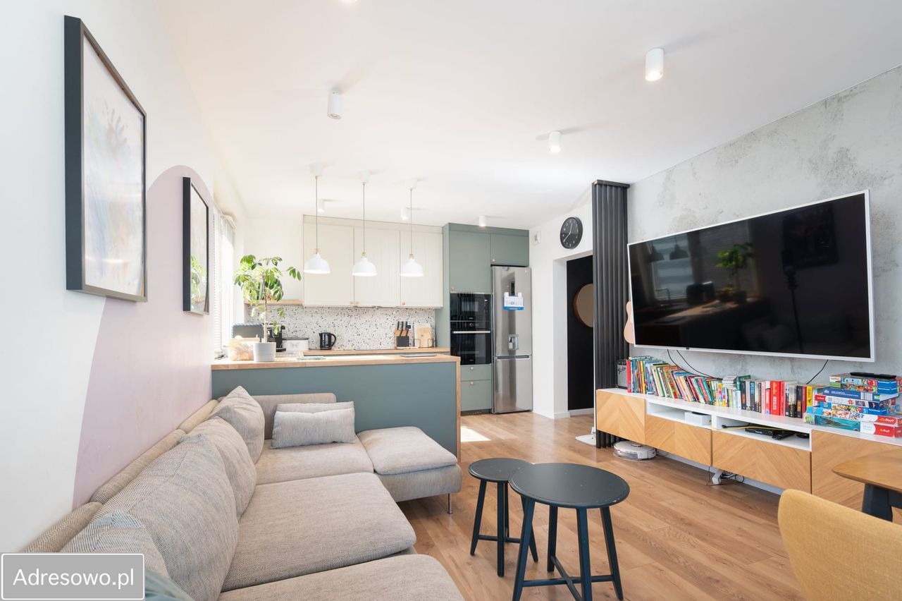 Mieszkanie 3-pokojowe Kraków Mistrzejowice, os. Piastów. Zdjęcie 1