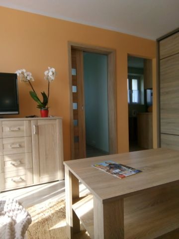 Mieszkanie 2-pokojowe Mrągowo, os. Parkowe. Zdjęcie 1