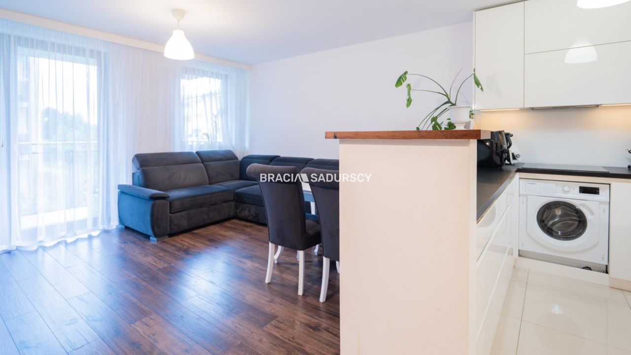 Mieszkanie 3-pokojowe Kraków Bieżanów, ul. Henryka i Karola Czeczów. Zdjęcie 6