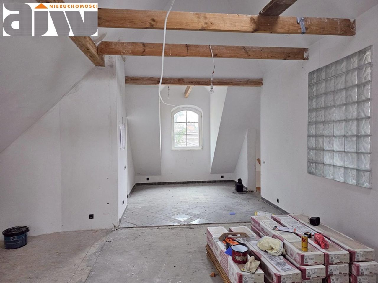 dom wolnostojący, 9 pokoi Hornówek. Zdjęcie 8