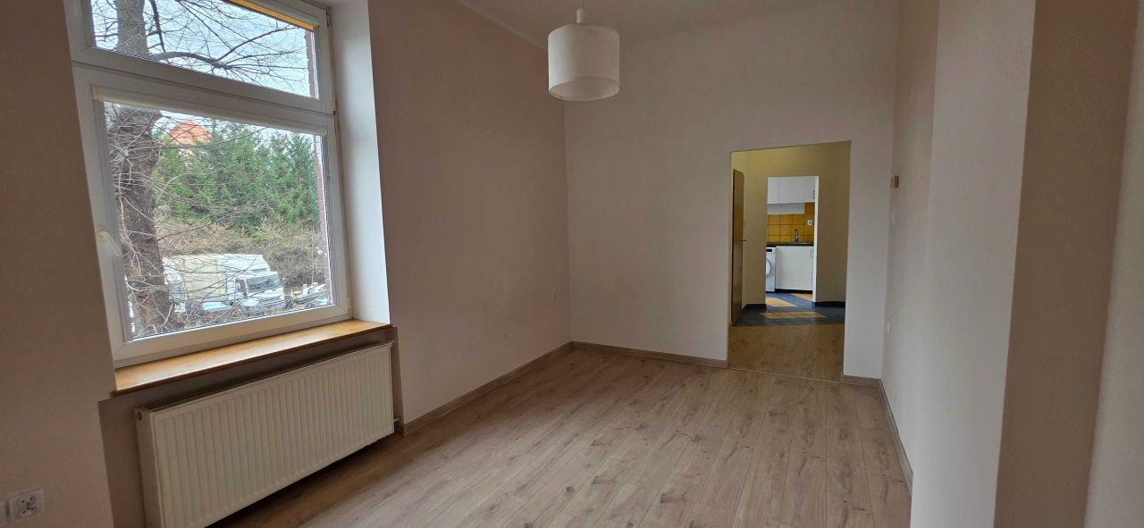 Mieszkanie 2-pokojowe Jawor, ul. Karola Szymanowskiego. Zdjęcie 1