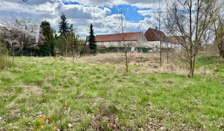 Działka inwestycyjna Rzeszotary, ul. Cegielniana