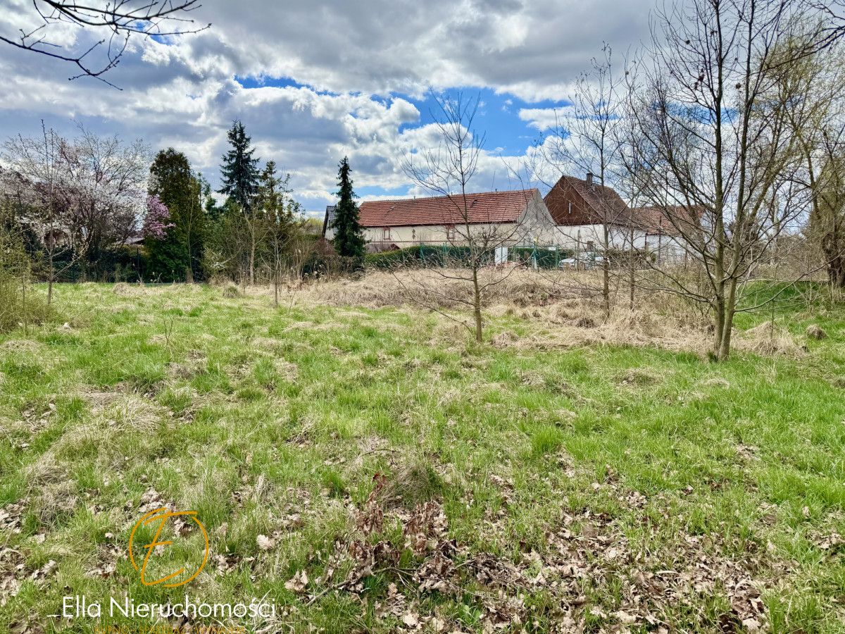 Działka inwestycyjna Rzeszotary, ul. Cegielniana. Zdjęcie 1