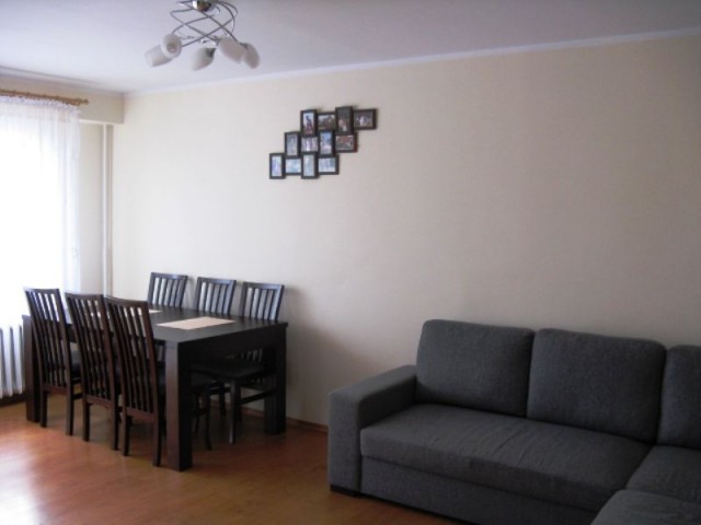 Mieszkanie 2-pokojowe Piwnice, ul. Spacerowa. Zdjęcie 1