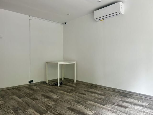 Lokal Łódź Bałuty, ul. Turoszowska. Zdjęcie 1