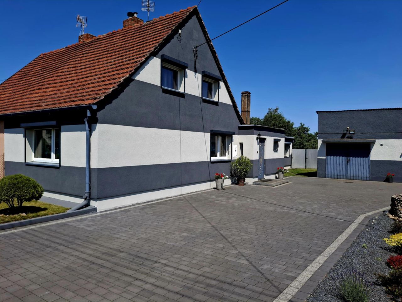 bliźniak, 5 pokoi Gracze Kolonia Robotnicza, ul. Kolonia Robotnicza. Zdjęcie 2