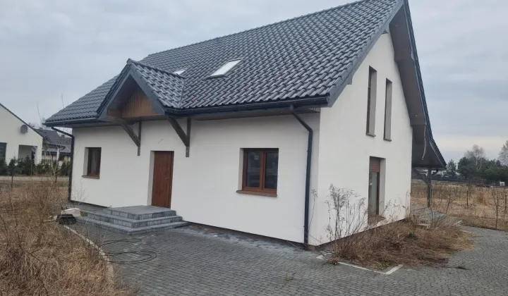 dom wolnostojący, 6 pokoi Kamionek, Kamione