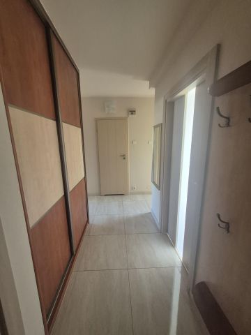 Mieszkanie 3-pokojowe Tychy Paprocany, ul. Armii Krajowej. Zdjęcie 5