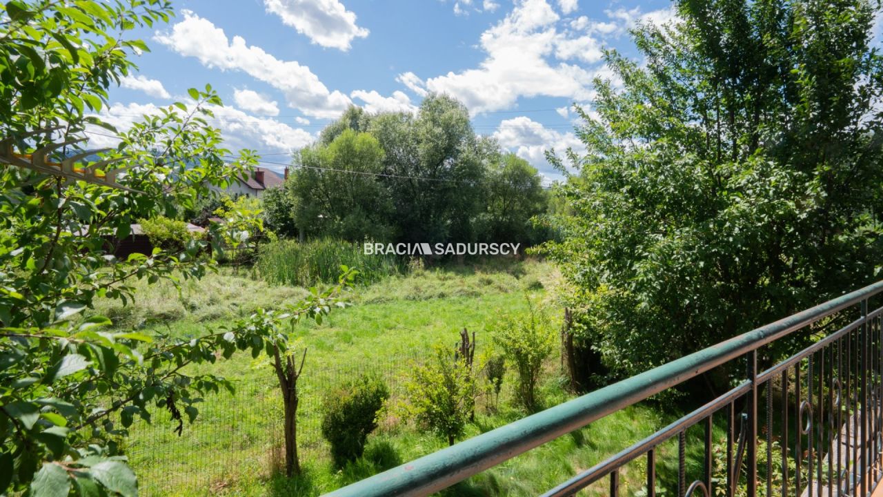 dom wolnostojący, 3 pokoje Myślenice, ul. Kornela Ujejskiego. Zdjęcie 4