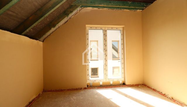 dom wolnostojący, 5 pokoi Dąbrowa. Zdjęcie 23