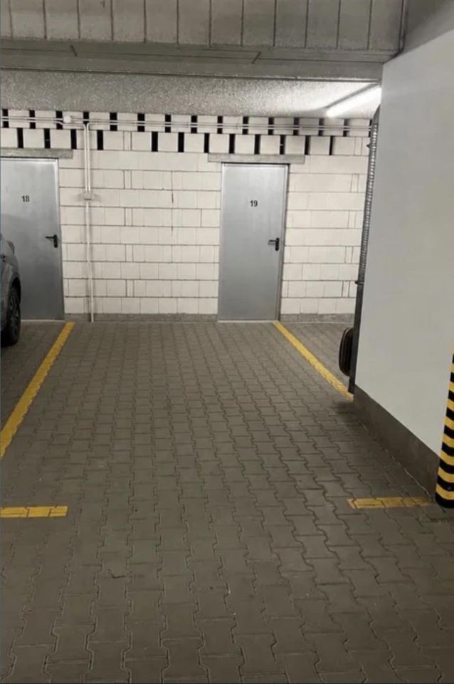 Garaż/miejsce parkingowe Kraków Podgórze, ul. Wielicka. Zdjęcie 3