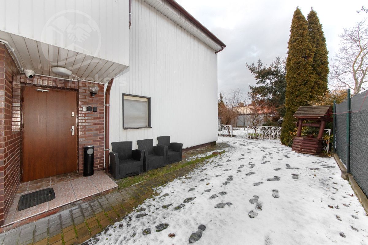 dom wolnostojący, 11 pokoi Wrocław Ołtaszyn, ul. Ułańska. Zdjęcie 38