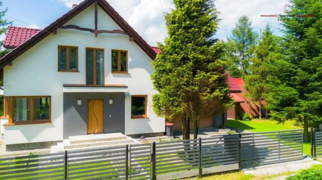 dom wolnostojący, 6 pokoi Pewel Wielka. Zdjęcie 21