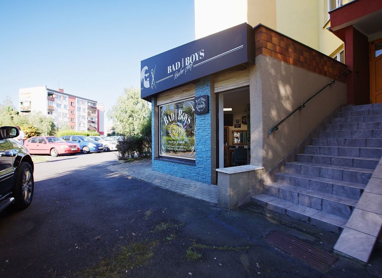 Nieruchomość komercyjna Jelcz-Laskowice. Zdjęcie 2