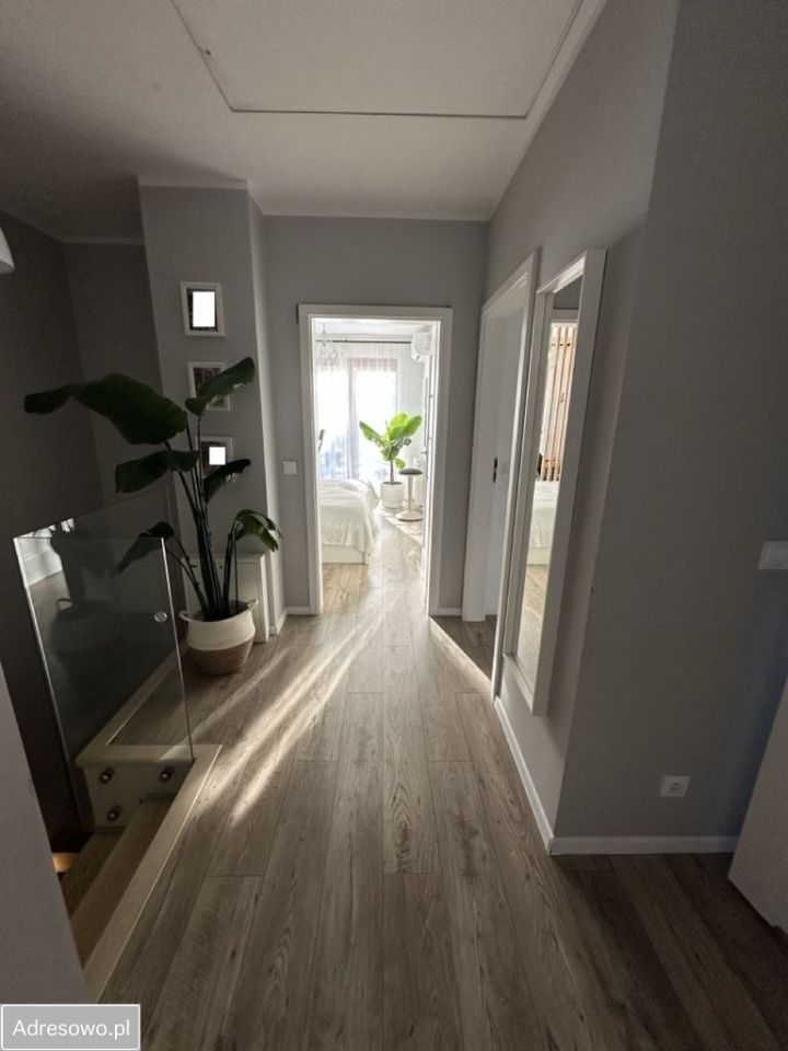 dom szeregowy, 4 pokoje Ślęza, ul. Kwiatowa. Zdjęcie 4