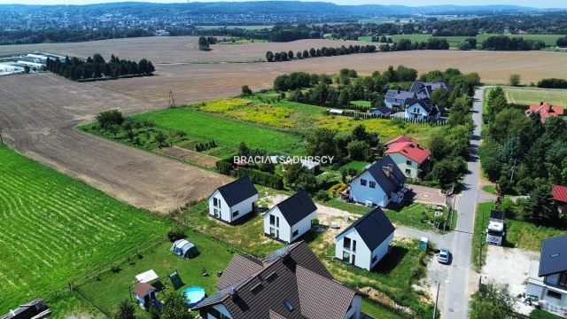 dom wolnostojący, 4 pokoje Ujazd. Zdjęcie 4