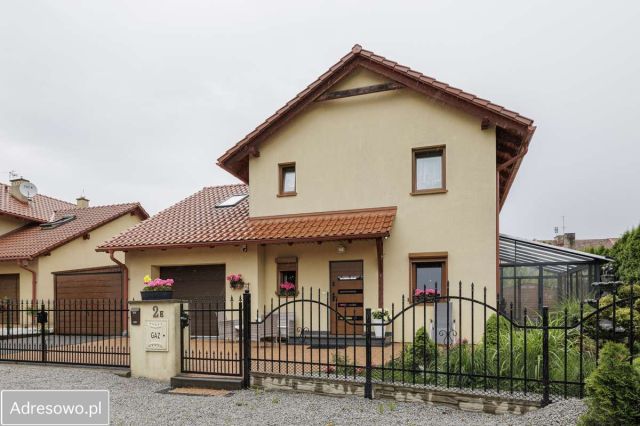 dom wolnostojący, 5 pokoi Biała Nyska. Zdjęcie 1