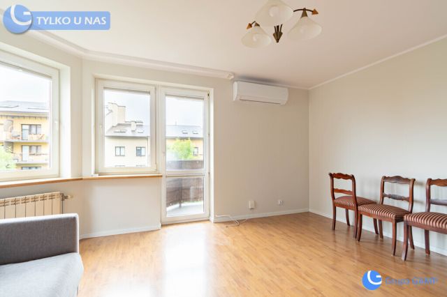 Mieszkanie 3-pokojowe Kraków Grzegórzki, ul. Fiołkowa. Zdjęcie 2