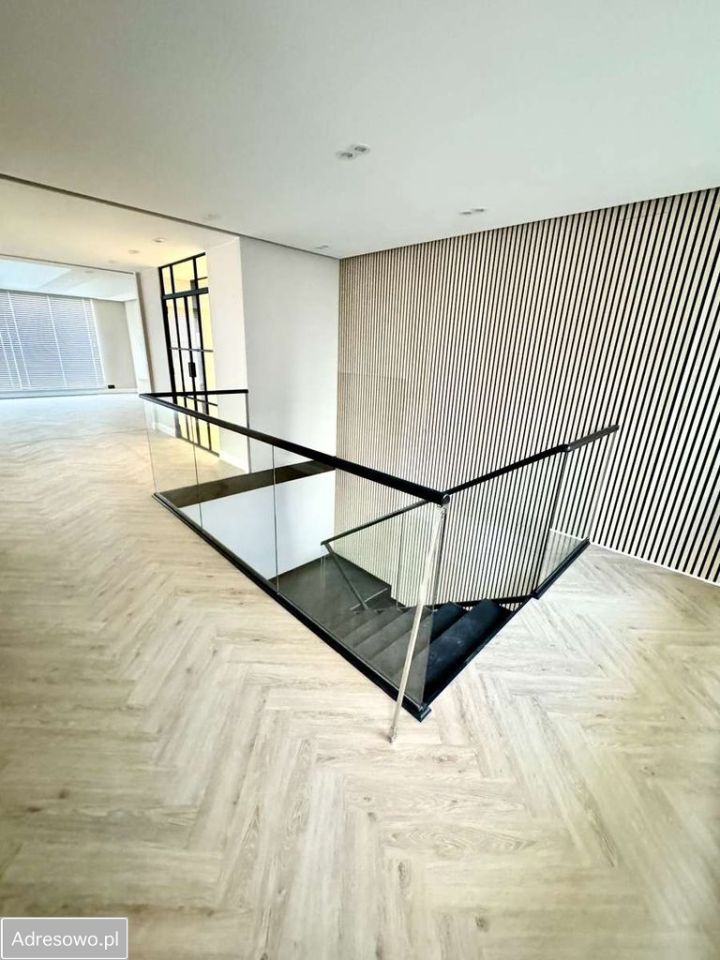 Mieszkanie 7-pokojowe Warszawa Ursynów. Zdjęcie 4