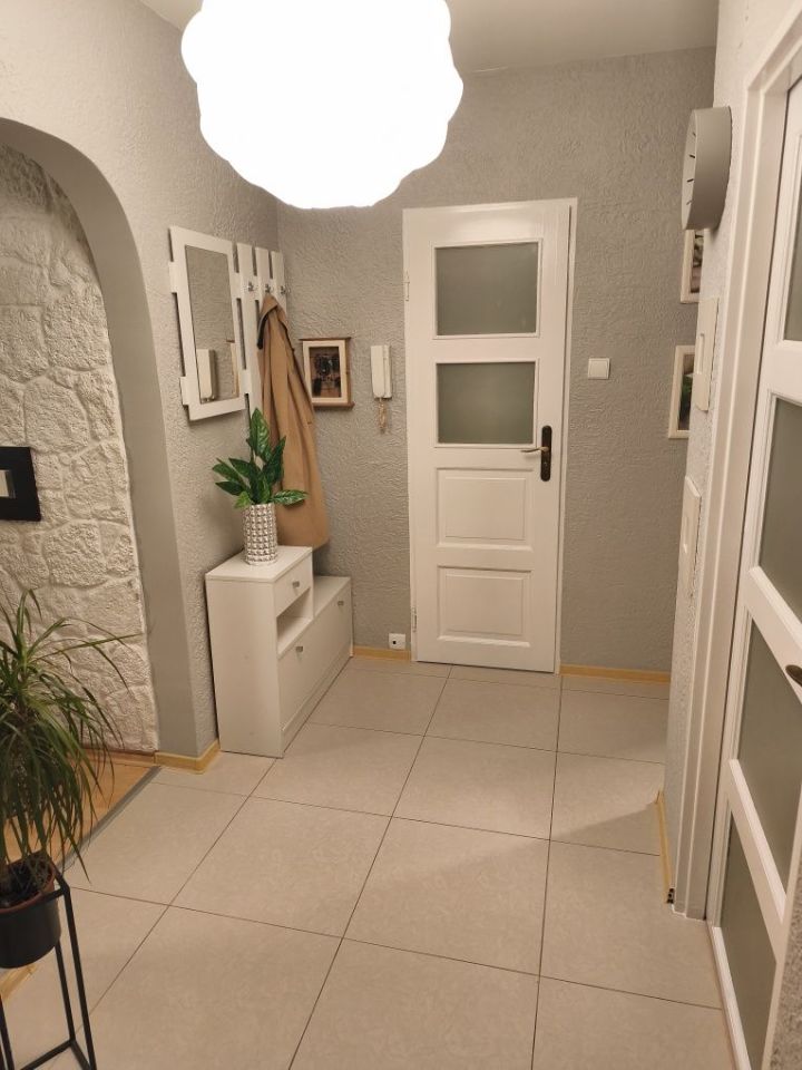 Mieszkanie 3-pokojowe Mrągowo, os. Grunwaldzkie. Zdjęcie 4