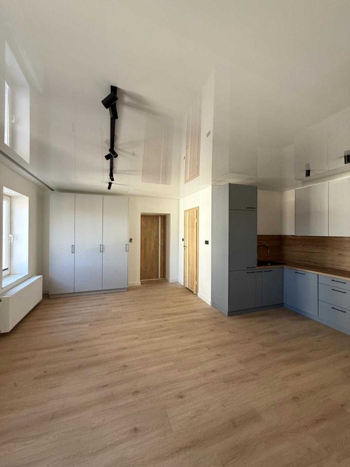 Mieszkanie 3-pokojowe Lubawka. Zdjęcie 2