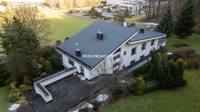 dom wolnostojący, 8 pokoi Zabierzów, ul. Krakowska. Zdjęcie 3