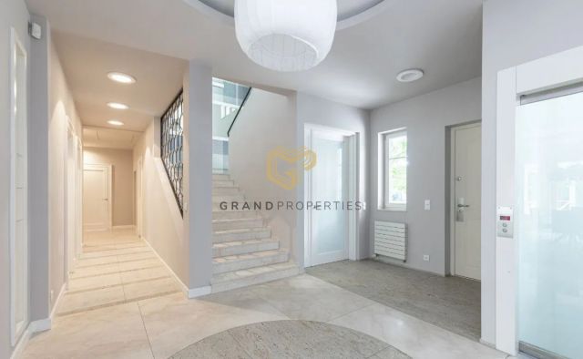 dom wolnostojący, 5 pokoi Konstancin-Jeziorna. Zdjęcie 26