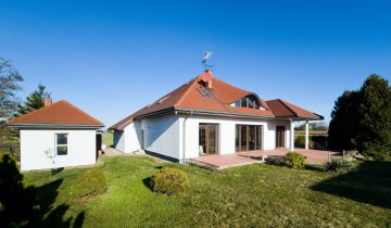 dom wolnostojący, 6 pokoi Zelgoszcz