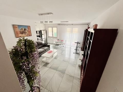 dom wolnostojący, 5 pokoi Nowa Wola. Zdjęcie 12