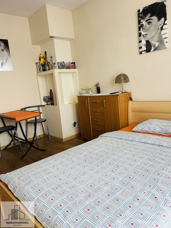 dom szeregowy, 11 pokoi Nikutowo. Zdjęcie 19