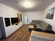 Mieszkanie 2-pokojowe Radomsko, ul. Prymasa Wyszyńskiego. Zdjęcie 2