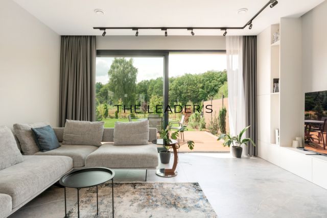 dom szeregowy, 6 pokoi Warszawa Wilanów, ul. Potułkały. Zdjęcie 1