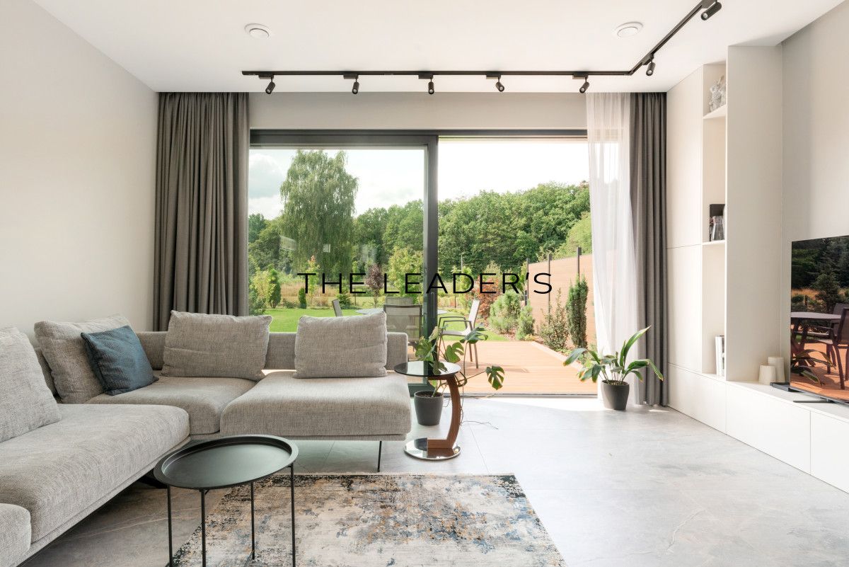 dom szeregowy, 6 pokoi Warszawa Wilanów, ul. Potułkały