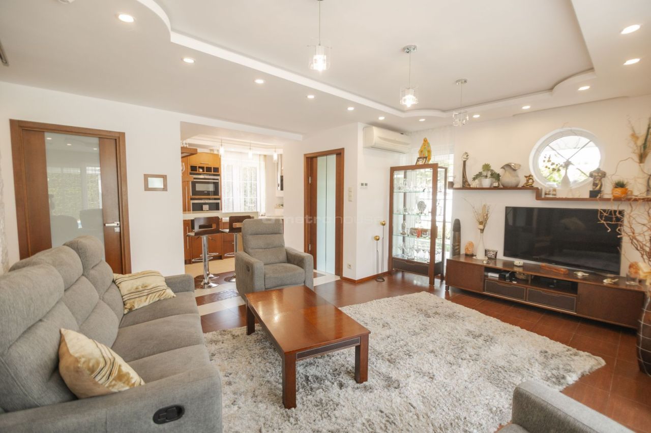 dom wolnostojący, 5 pokoi Radzymin. Zdjęcie 11