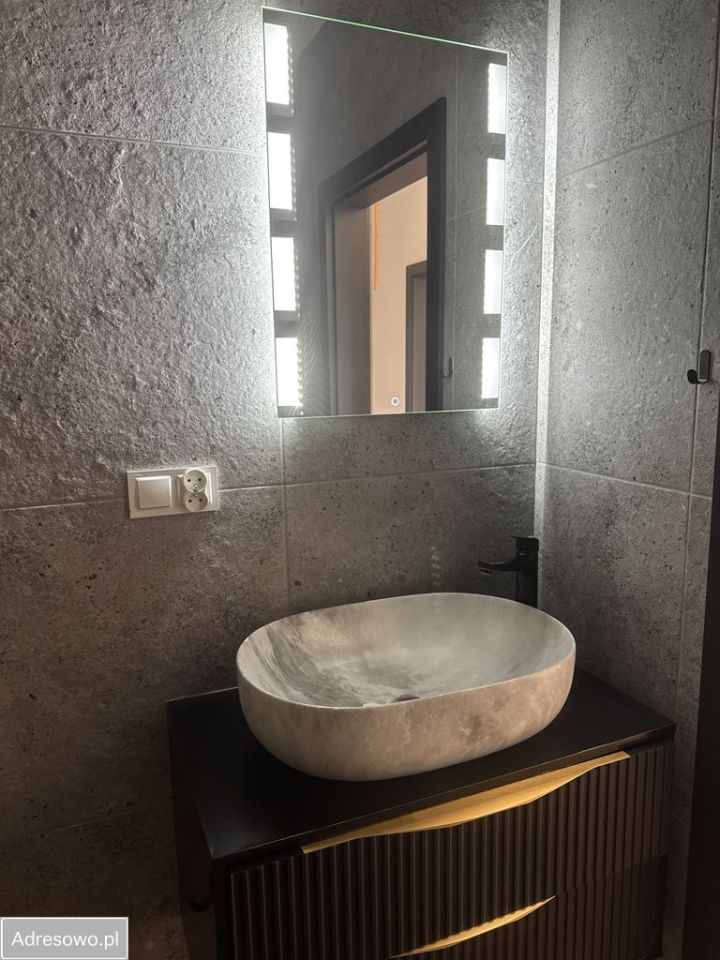 Mieszkanie 4-pokojowe Jarocin. Zdjęcie 4