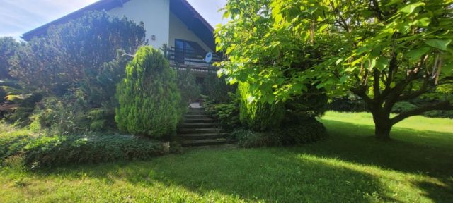 dom wolnostojący, 6 pokoi Złotokłos. Zdjęcie 4