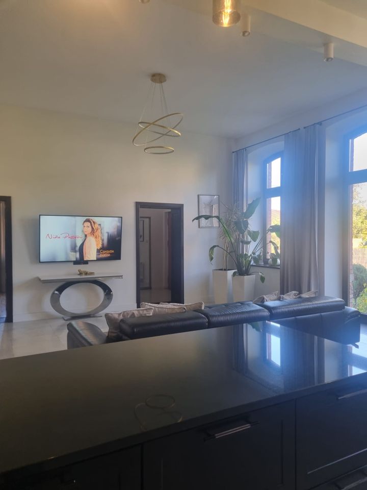 Mieszkanie 4-pokojowe Piotrowice Świdnickie. Zdjęcie 12