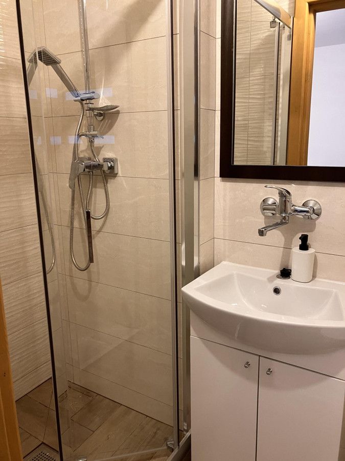 Nieruchomość komercyjna Serpelice. Zdjęcie 11