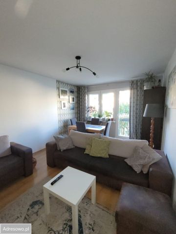 Mieszkanie 3-pokojowe Gorzów Wielkopolski, ul. Władysława Broniewskiego. Zdjęcie 1