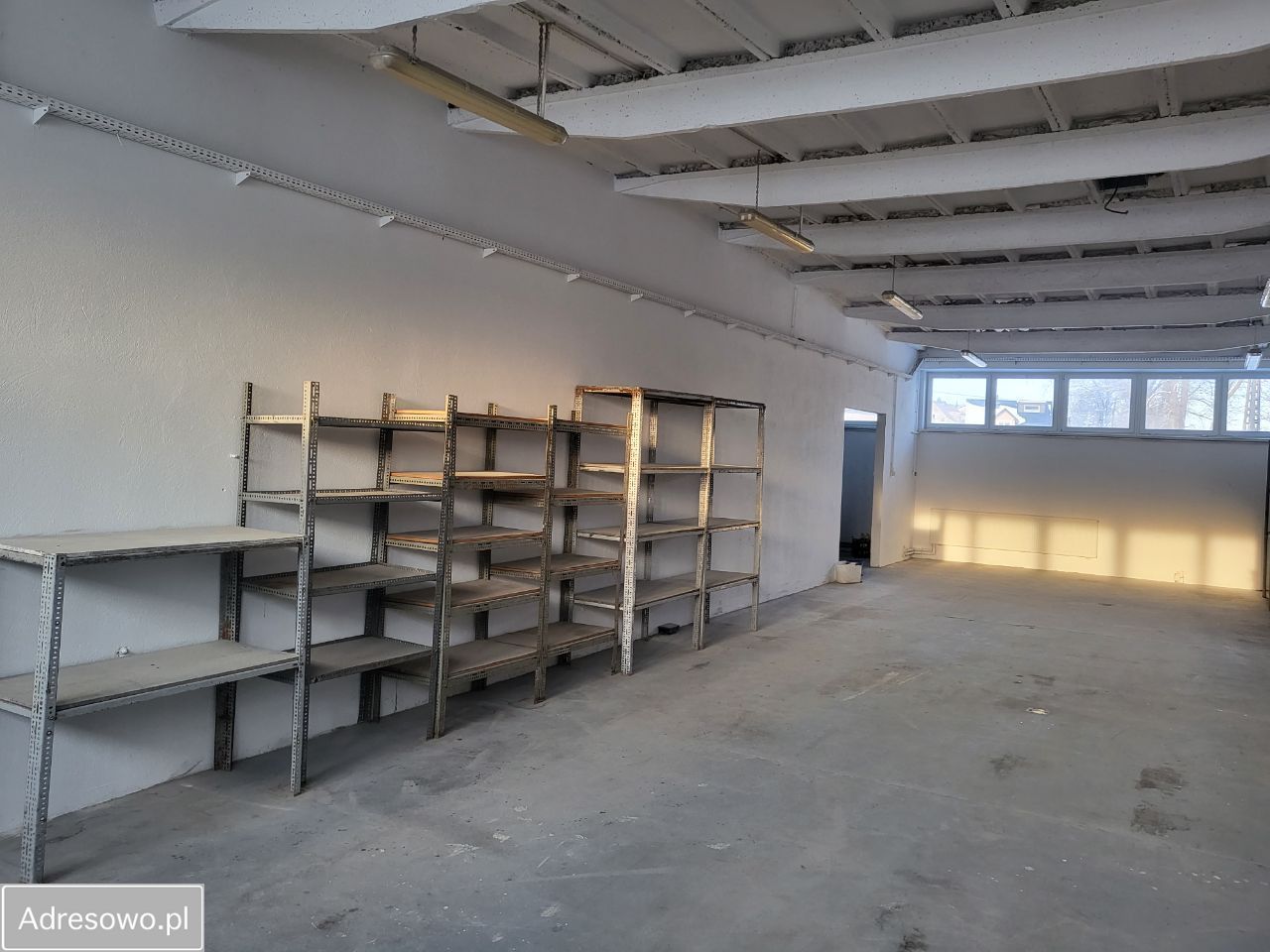 Hala/magazyn Chmielno. Zdjęcie 2