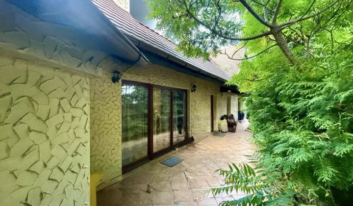 bliźniak, 10 pokoi Wrocław Złotniki, ul. Krzeszowska