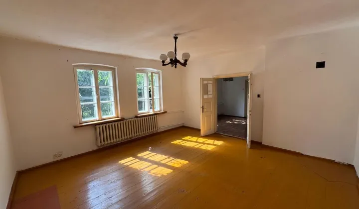 dom wolnostojący, 2 pokoje Myszków, ul. Szpitalna