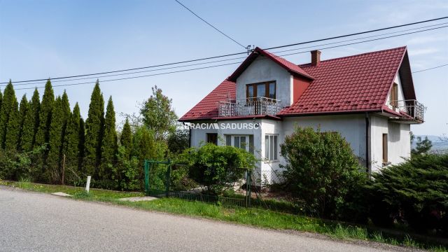 dom wolnostojący, 4 pokoje Łazany. Zdjęcie 4