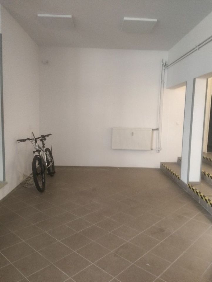 Lokal Tomaszów Mazowiecki Niebrów. Zdjęcie 3