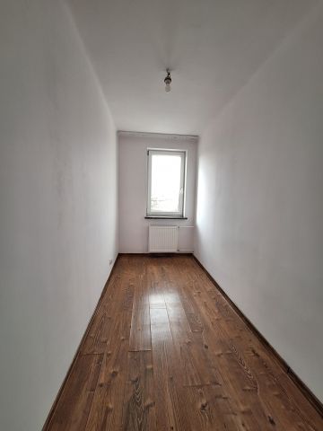 Mieszkanie 2-pokojowe Nowy Sącz Barskie, ul. Władysława Broniewskiego. Zdjęcie 4