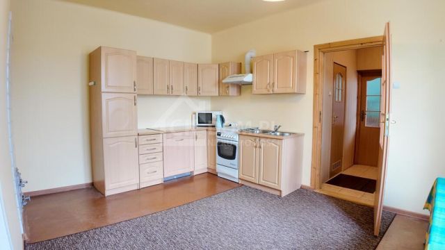 dom wolnostojący, 2 pokoje Kielce. Zdjęcie 12