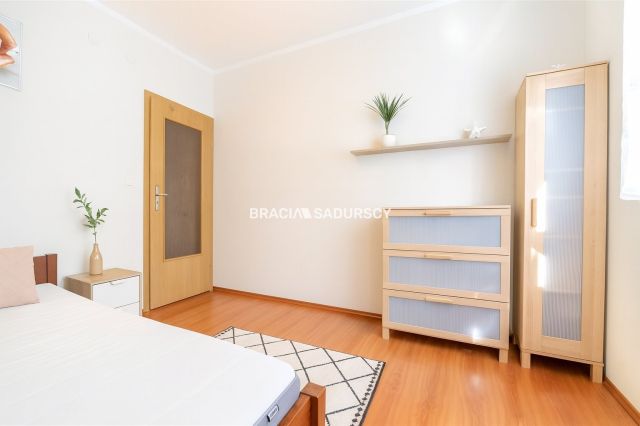 Mieszkanie 2-pokojowe Kraków Dębniki, ul. prof. Michała Bobrzyńskiego. Zdjęcie 4